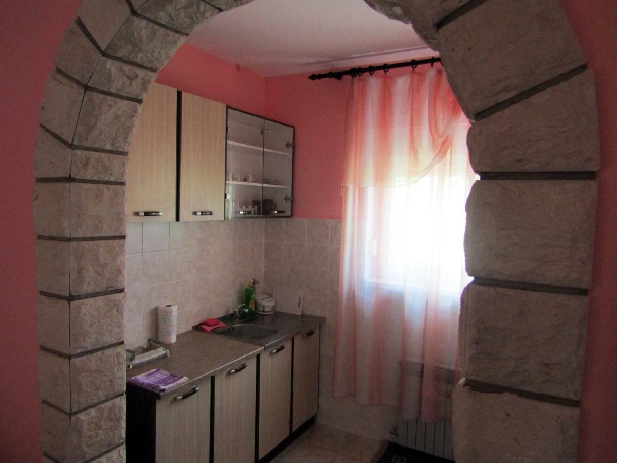 Apartmani Lovro Ogulin Ngoại thất bức ảnh