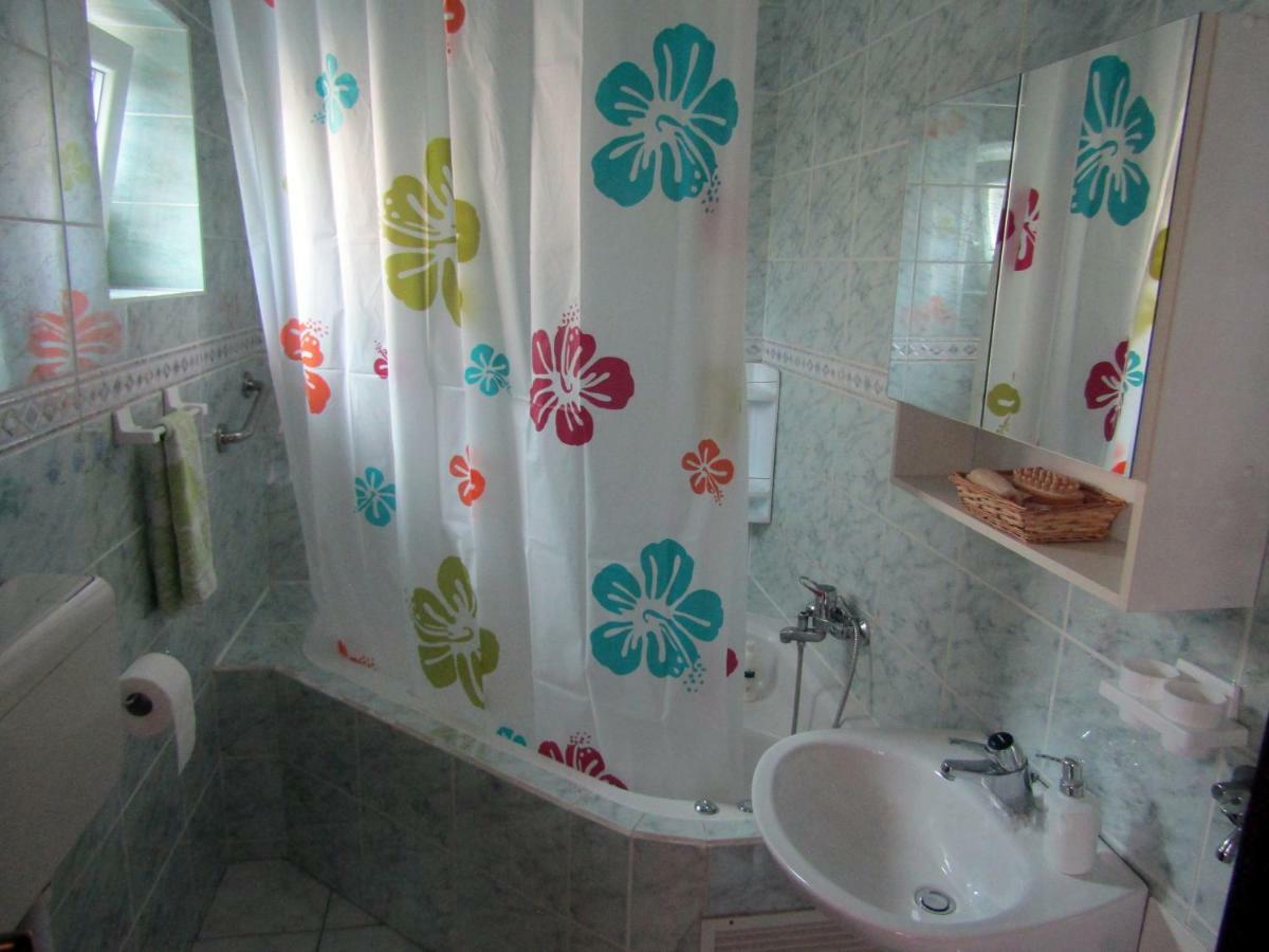 Apartmani Lovro Ogulin Ngoại thất bức ảnh
